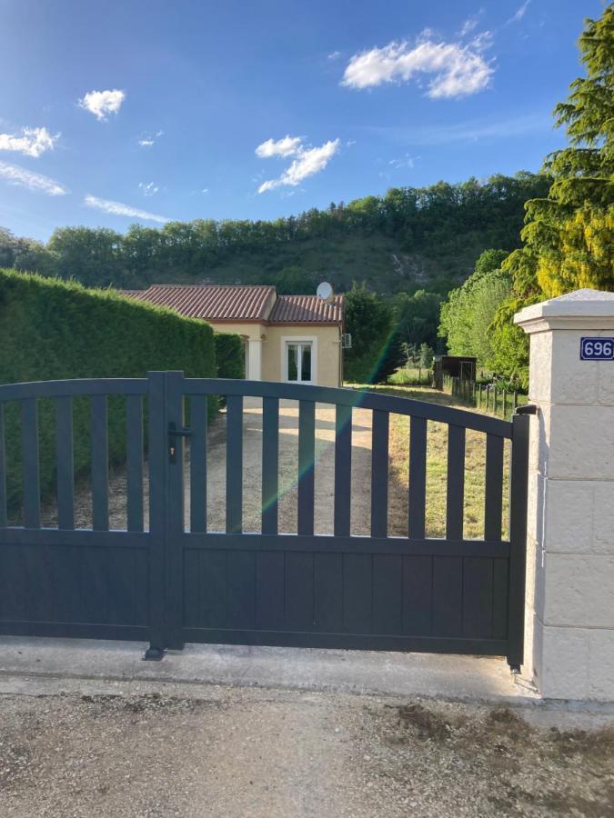 Maison Entiere Proche Du Centre Le Bugue Esterno foto